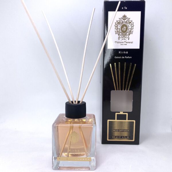 Reed diffuser with Kirkè fragrance by Tiziana Terenzi, elegant glass bottle, ideal for home aromathe.